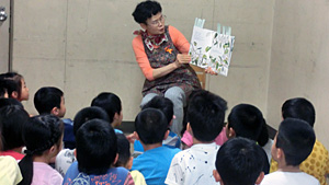 休み時間の読み聞かせ