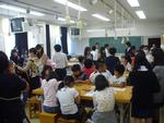 美術部の見学の様子