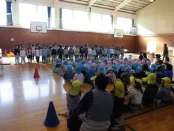 「学校は楽しいよ」の会