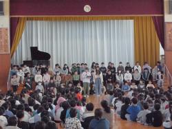 「卒業生を送る会」「ぐみの実お別れ会」