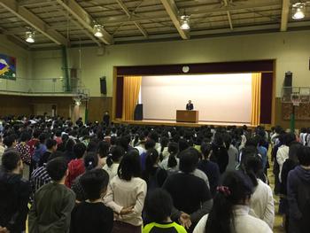 朝会の様子