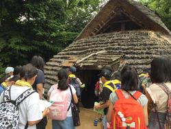 竪穴式住居
