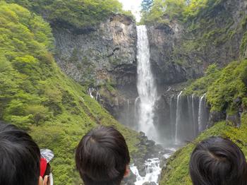 華厳の滝