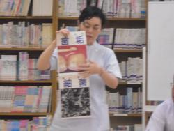 歯についた歯垢のことを・・・