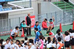 記録目指して大ジャンプ！走り幅跳び