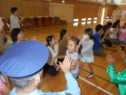 最後は、港南警察署の方ともハイタッチ！