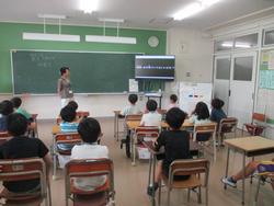 情報モラルの授業の様子１