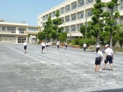 校庭
