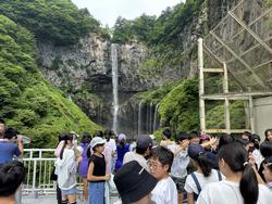 華厳の滝