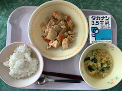 給食