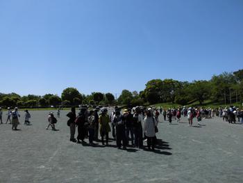 全校遠足　公園ボランティア