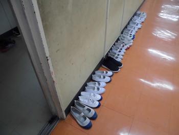 ルールを守って　4組