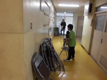 前日準備イスの準備