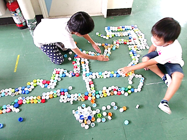 １年生 いろいろならべて 図画工作 勝田小学校