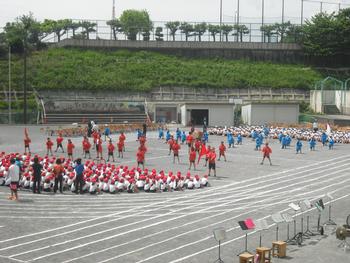 応援合戦の様子
