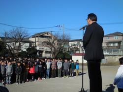 中学校の校長先生が来たよ 上菅田小学校
