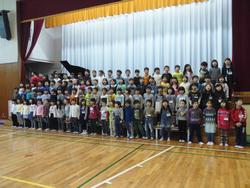 音楽集会 1年生 小机小学校