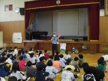 4年 交通安全教室