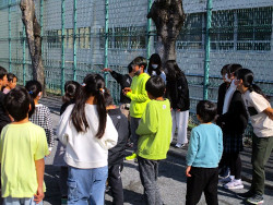 児童会　なかよし遊び・なかよしリーダー引継ぎ