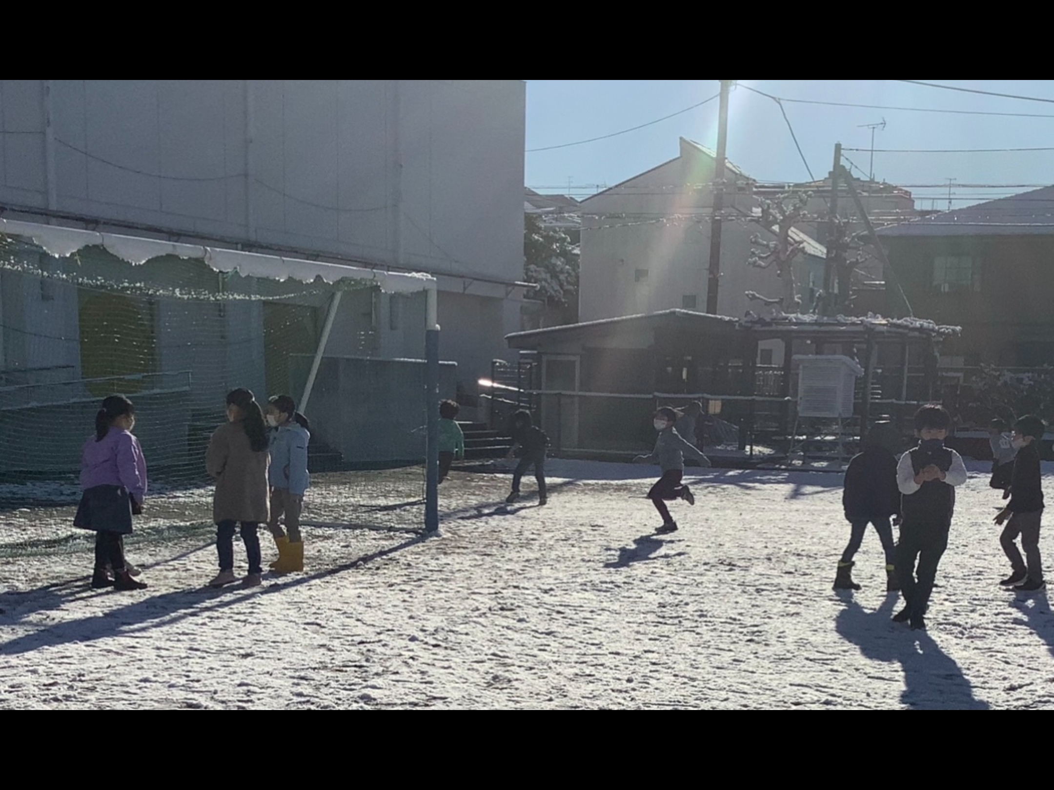 雪遊び