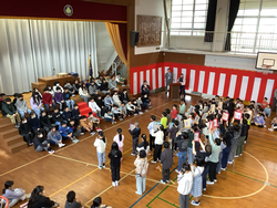 ６年生を送る会①