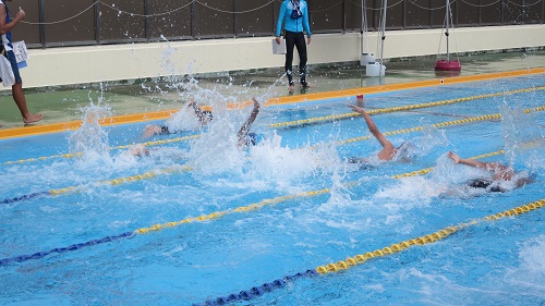 水泳大会