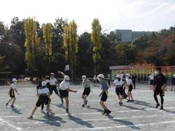 ラグビー選手学校訪問