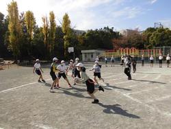 ラグビー選手学校訪問