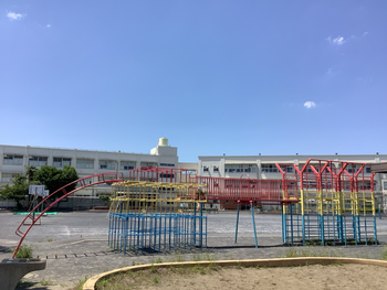 校庭