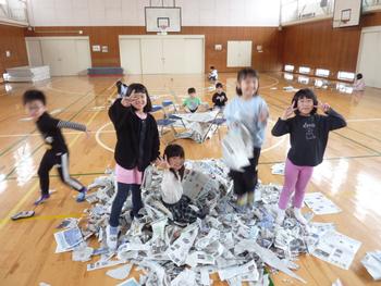 新聞で遊ぼう