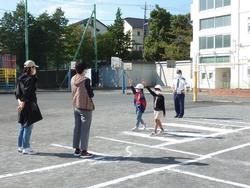 横断歩道の渡り方