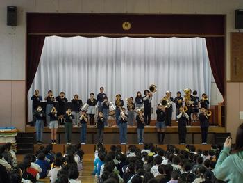 マーチングバンド