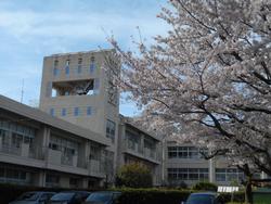 都筑小学校