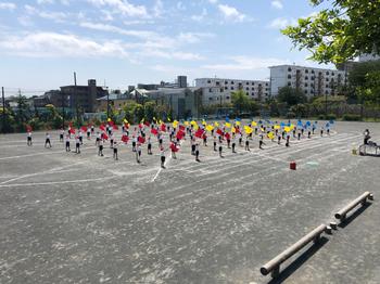 運動会団体演技の様子