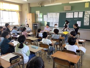 代表委員会での話合いの様子