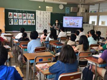 外国語の学習のようす