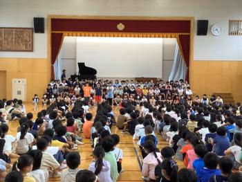 音楽朝会の様子