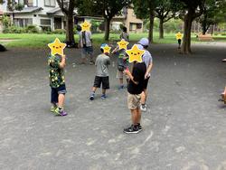 公園でシャボン玉遊び