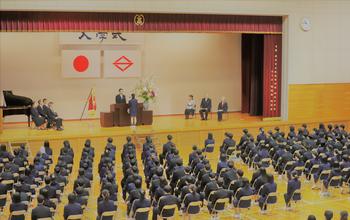 新入生代表　写真