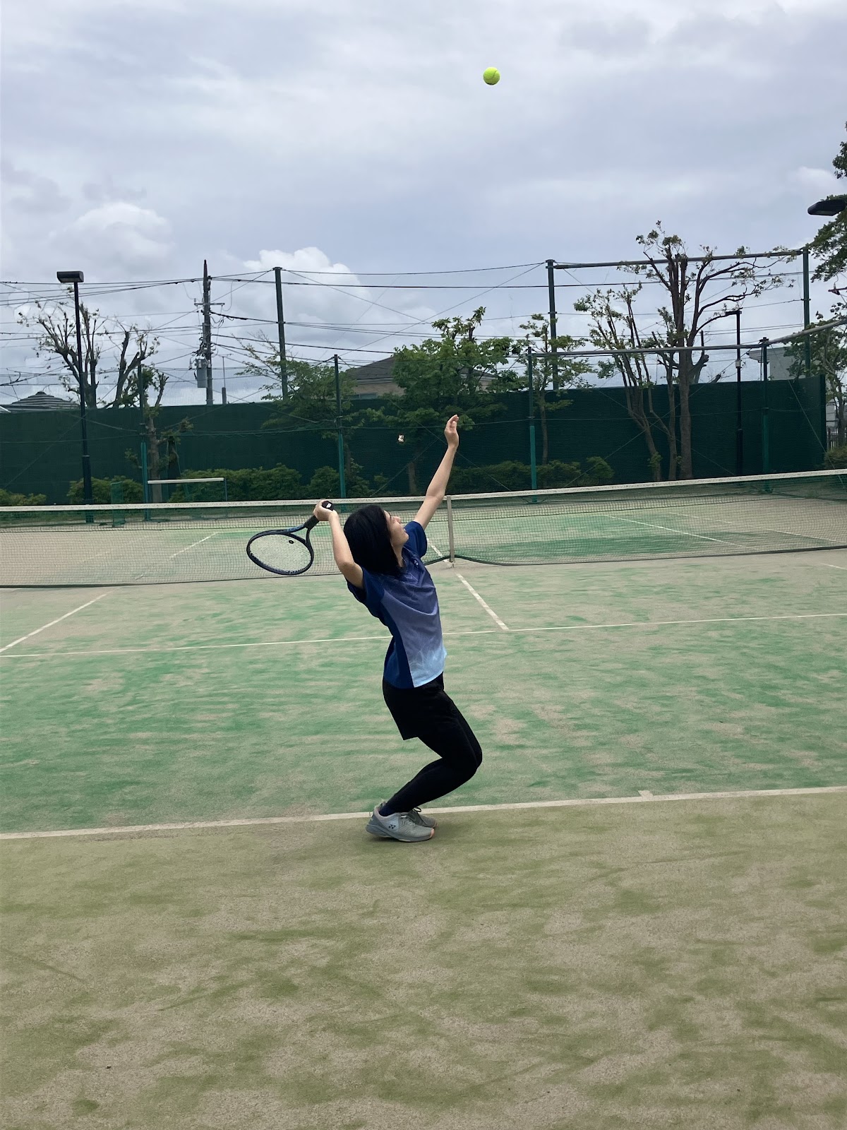 女子硬式テニス部