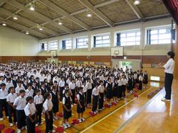 全校集会