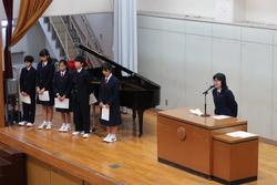全校集会