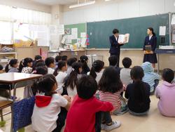 読み聞かせ