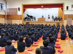 着任式