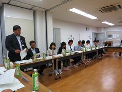 懇話会、総会