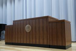 演台１