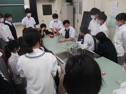 1学年 理科 ガスバーナーの使い方 六ツ川中学校