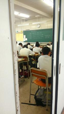 中間テスト風景