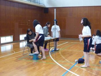 中学生  身体測定 すすき野中学校 - 学校探検！身体測定！ （一年生）